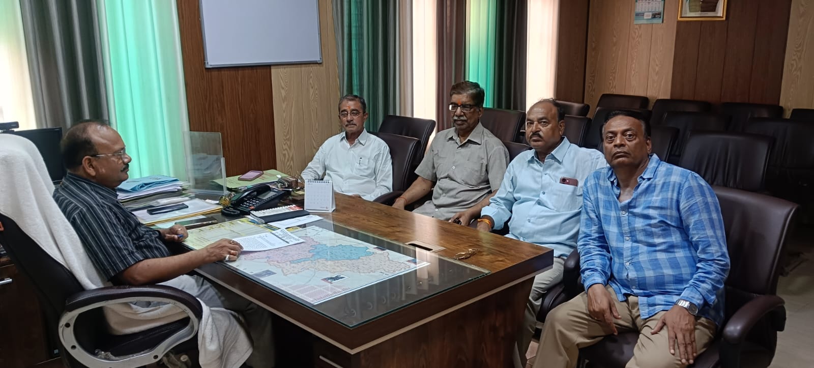 जिलाधिकारी के निर्देश पर 15 जुलाई को होगी बैंकर्स के साथ पेंशनरों की बैठक, पेंशनरों को सी.पी.पी. योजना का लाभ दिलाने की पहल